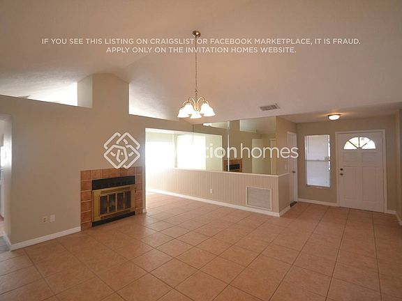 3rd image of 6408 Lake Horseshoe Dr