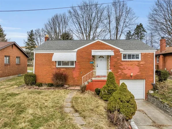 415 Salvini Dr, Pittsburgh, PA 15243