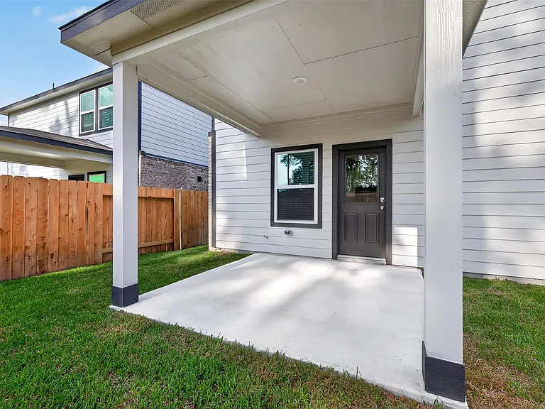 186 Valiant Ridge Trl — Photo 16