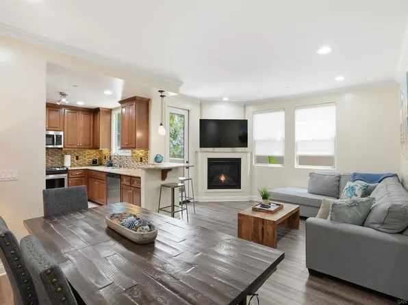 1137 Felspar St, San Diego, CA 92109