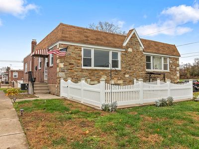 802 Loney St, Philadelphia, PA, 19111