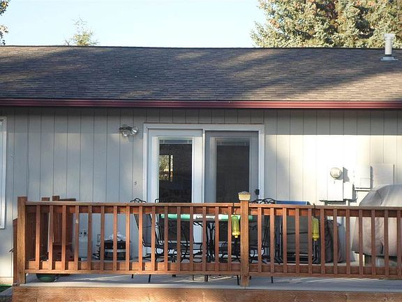 2nd image of 3549 Norman Dr