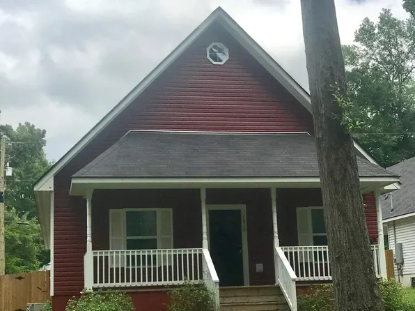 1212 N 2nd St, Longview, TX 75601