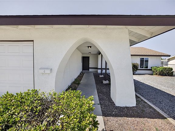 5th image of 26170 Lancaster Dr
