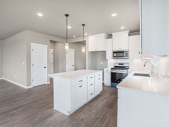 5th image of 4736 W Wren St