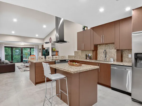 8305 Boca Glades Boulevard E, Boca Raton, FL 33434