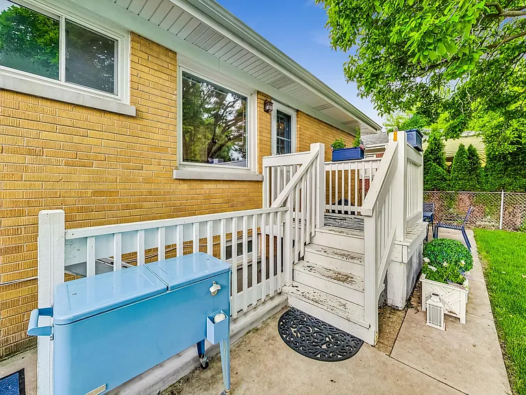 2106 Lake Ave — Photo 46