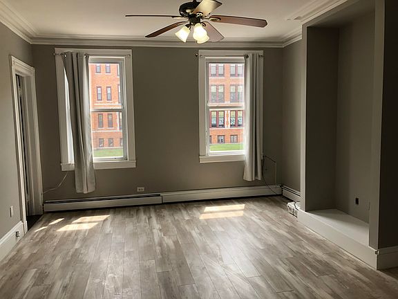 2nd image of 3049 Kennedy Blvd #3