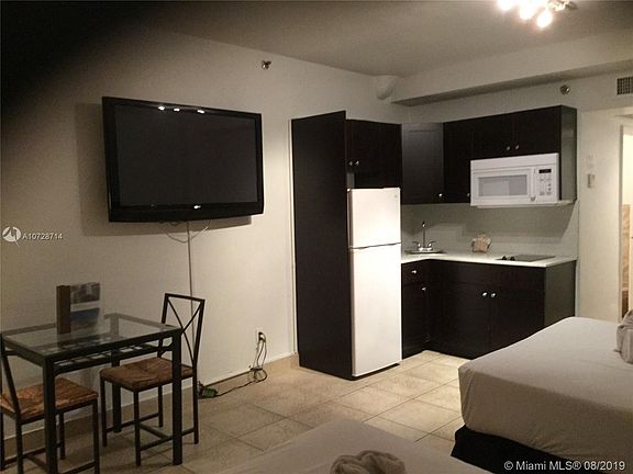 5th image of 6345 Collins Ave APT 519