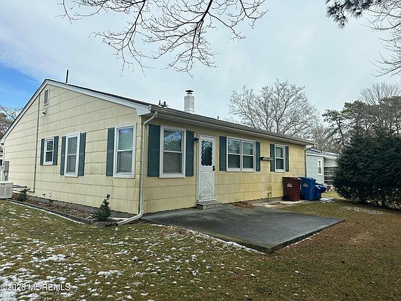 3rd image of 3 Caldwell Drive