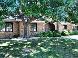 2003 Brazos St, Roswell, NM 88201