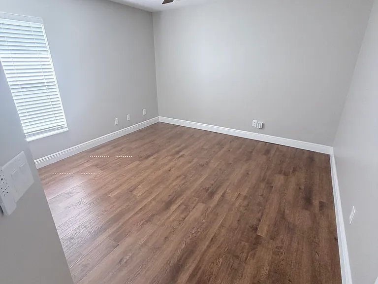 5373 Outlook Dr — Photo 21