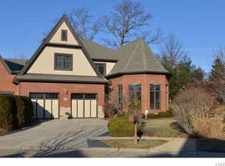 557 Upper Conway Cir, Chesterfield, MO 63017