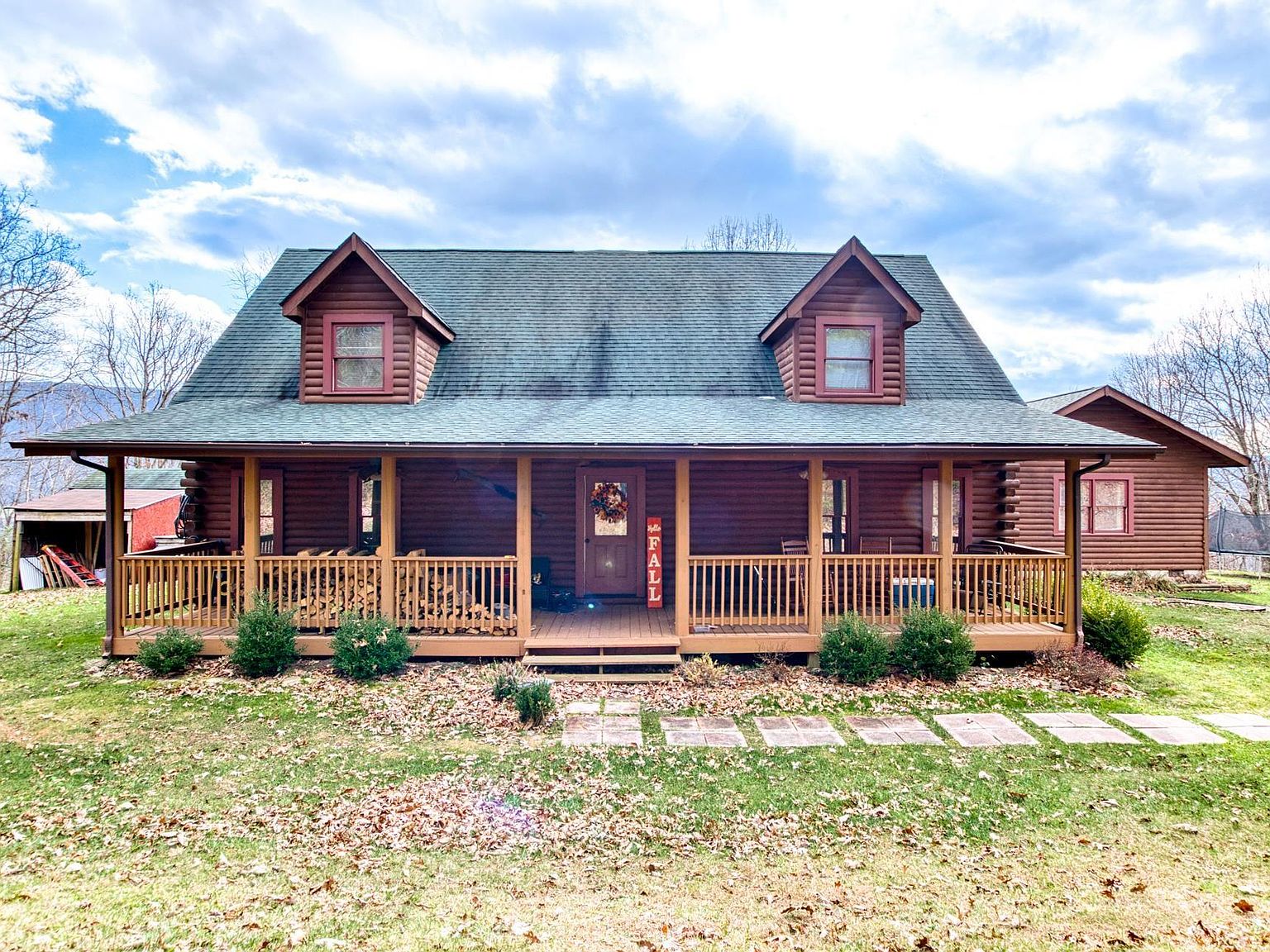 210 Huckleberry Ln, Narrows, VA 24124 Zillow