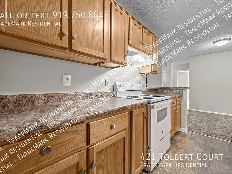 421 Tolbert Ct #C — Photo 28