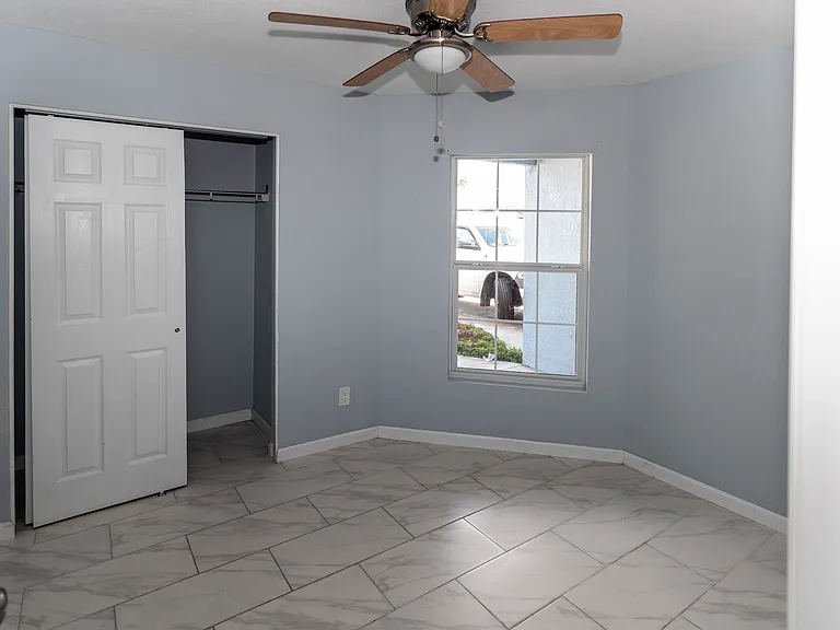 133 W Park Ave #A — Photo 12