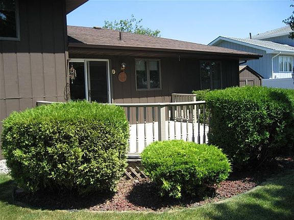 3rd image of 1022 Arrowhead Dr
