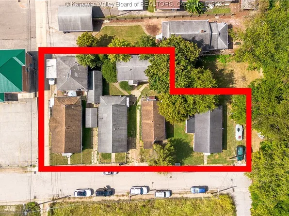 301 McDonald Ave, South Charleston, WV 25309