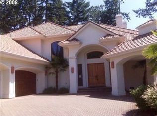 897 NE Brennan Ln, Hillsboro, OR