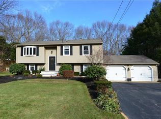 26 Watercress Ct, Coventry, RI 02816