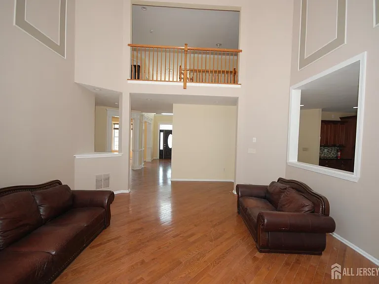 41 Fritz Dr — Photo 15