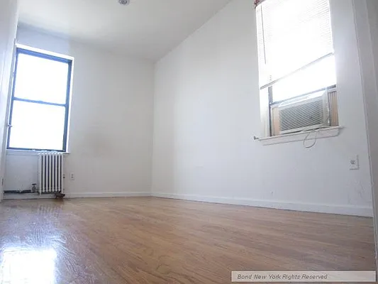 Rented by Bond New York | media 42