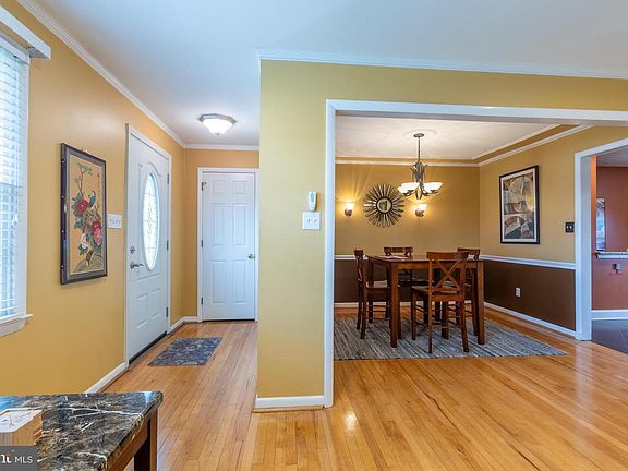 2nd image of 2604 Sheen Rd