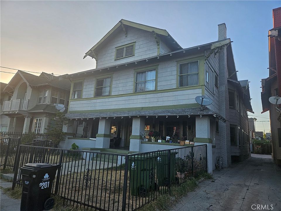 2nd image of 2201 Cambridge St