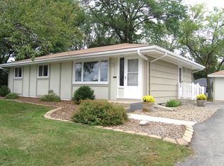 2632 W 88th St, Bloomington, MN 55431