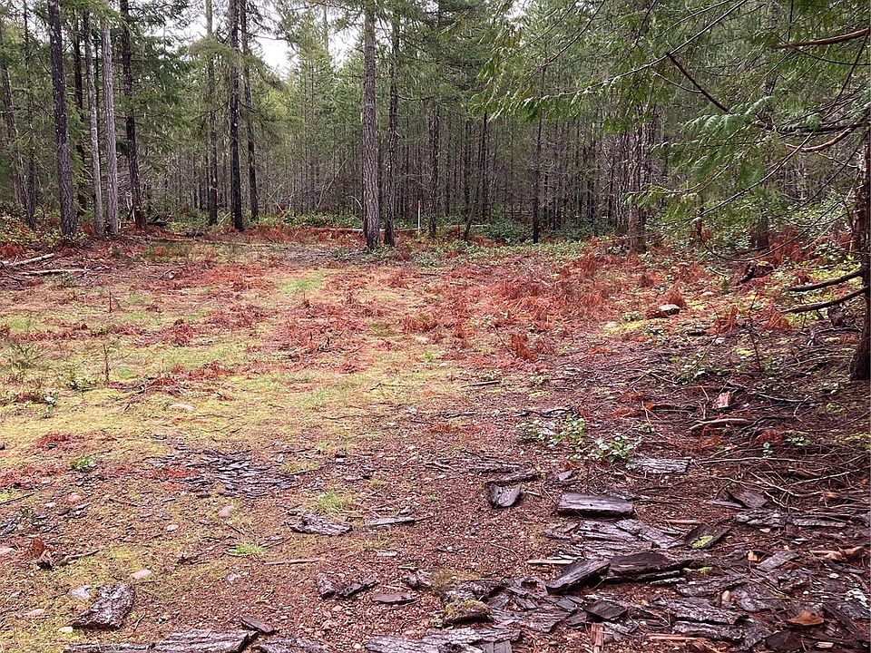 2nd image of 762 N Rainbow Way