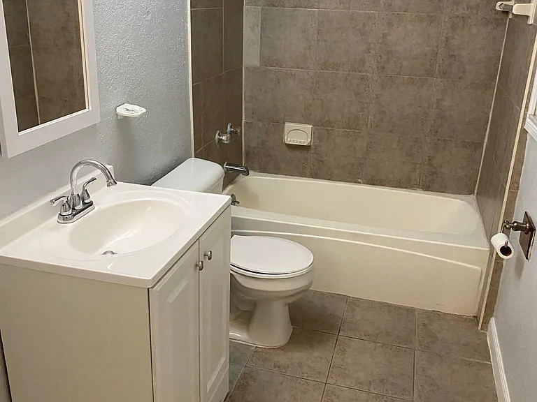 513 Braddock Ave #1 — Photo 5