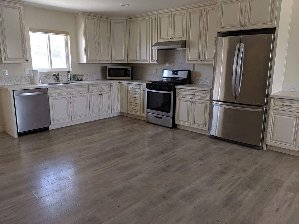 Open concept kitchen