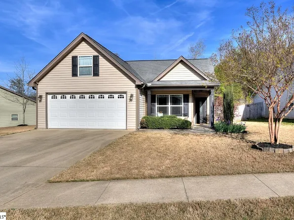 648 Chastine Dr, Spartanburg, SC 29301