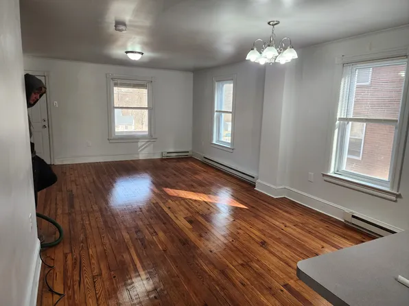 119 N Brandywine Ave, Coatesville, PA 19320