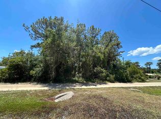 103 Walker Rd, Crescent City, FL 32112
