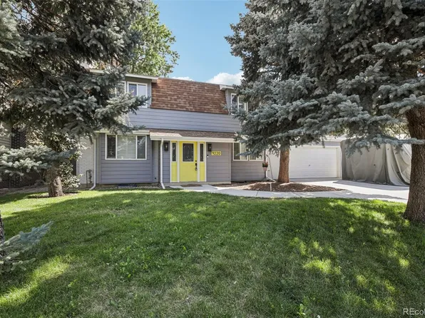 9220 W Virginia Drive, Lakewood, CO 80226