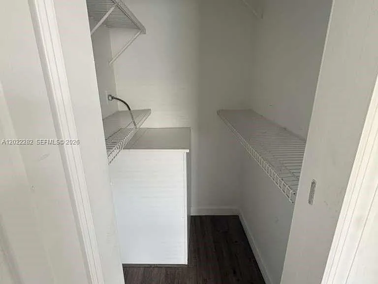 3210 Canal Dr #5 — Photo 23