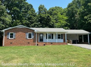 3627 Peeler St, Burlington, NC 27215