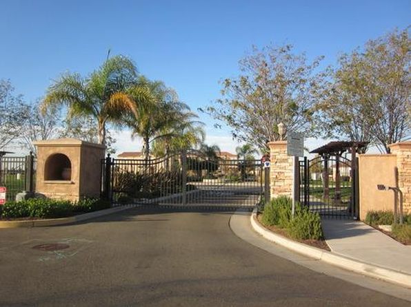4924 Ocean Ln