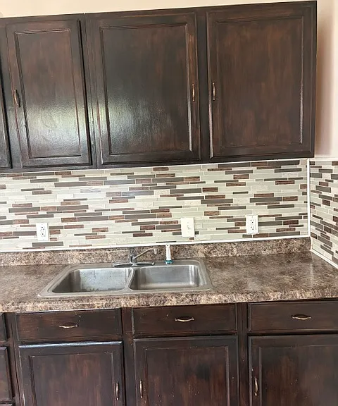 3259 W Philadelphia St — Photo 21