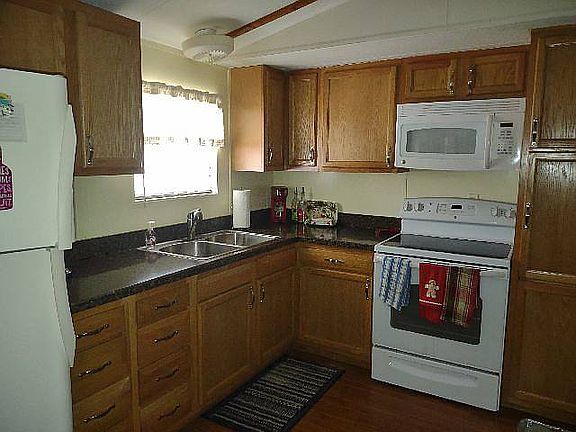 3rd image of 1351 Ember Dr #55