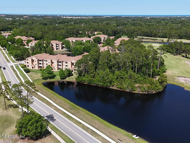 540 Florida Club Blvd #306 — Photo 32