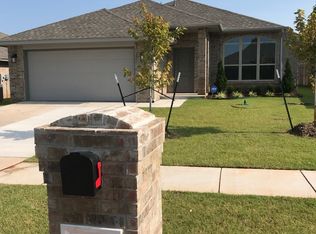 10321 SE 24th St, Midwest City, OK 73130
