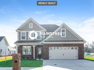 814 Sapphire Dr, Murfreesboro, TN 37128
