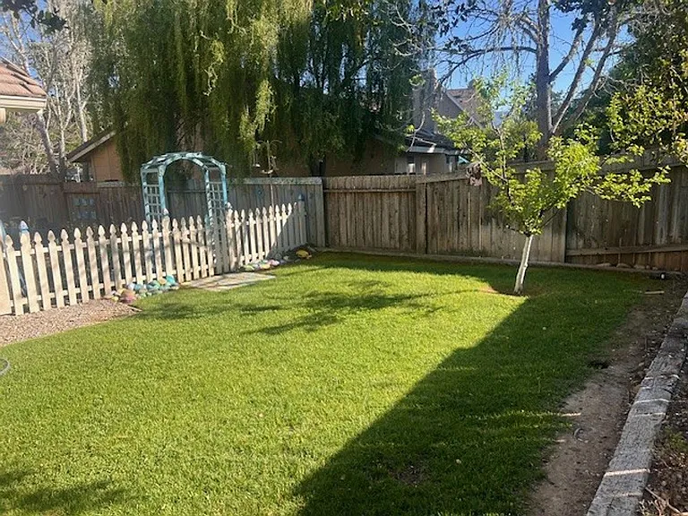 1465 Aarhus Dr — Photo 37