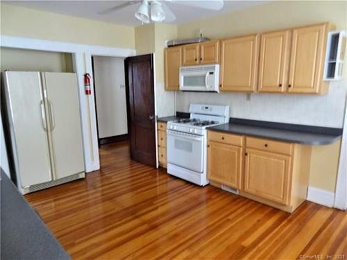 2nd image of 86 Crowther Ave