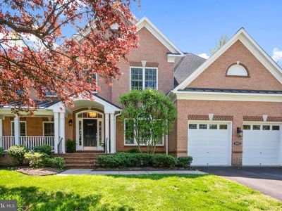 6853 Strata St, Mc Lean, VA, 22101