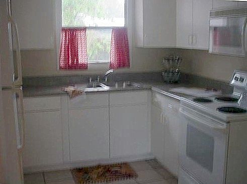 2nd image of 4107 W Montgomery Ter