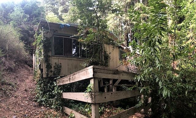 2nd image of 383 Hillside Dr