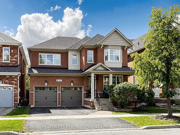 2nd image of 111 Waite Cres